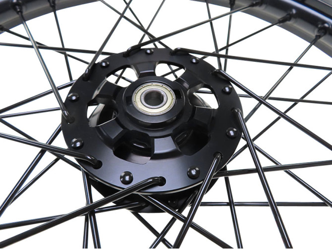 17 inch spaakwiel 17x1.40 aluminium zwart set Puch Maxi S N product