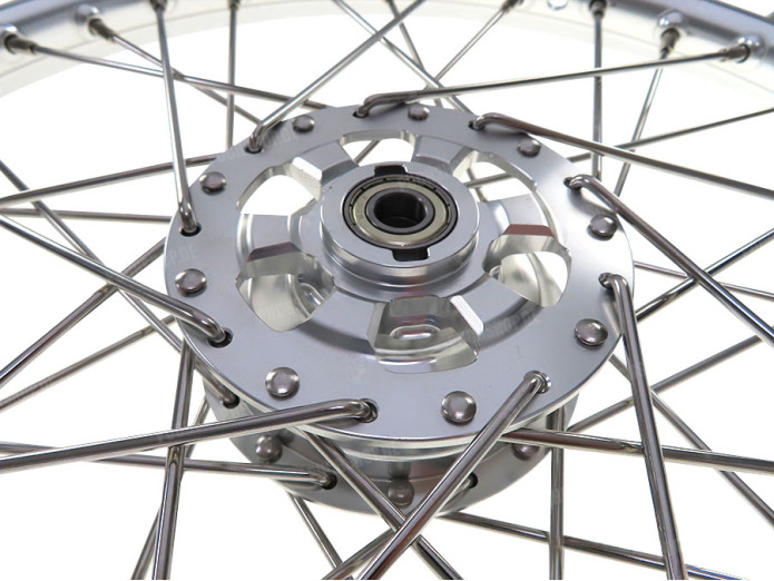 spoke wheel 17x1.40 aluminium silver set Puch Maxi S N spoke wheel 17x1.40 aluminium silver set Puch Maxi S N