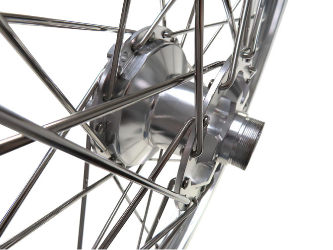 17 inch spaakwiel 17x1.40 aluminium zilver set Puch Maxi S N product