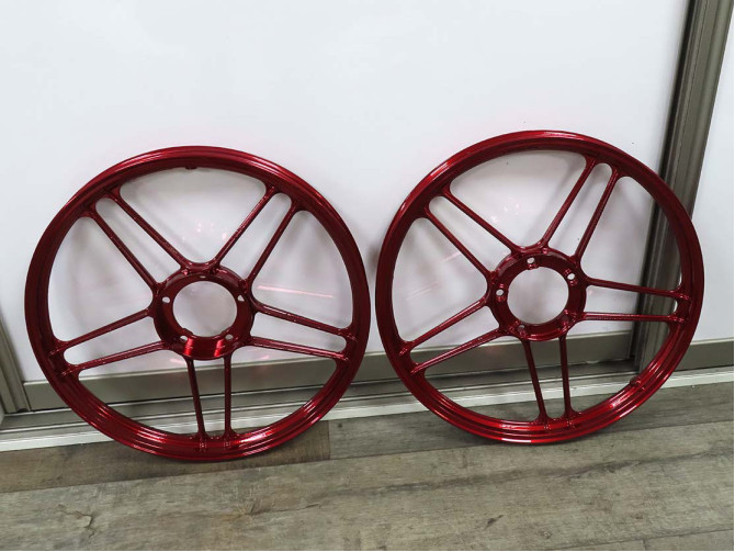 17 inch Grimeca stervelg 17x1.35 Puch Maxi *Exclusive* metallic candy rood (set) product