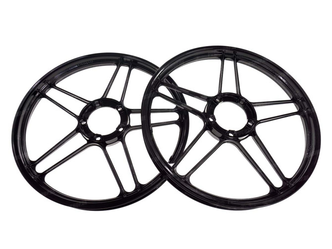 17 inch Grimeca 5 star wheel 17x1.35 Puch Maxi gloss black (set) main