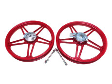 17 inch Bernardi Mozzi style 17x1.60 wheel set red