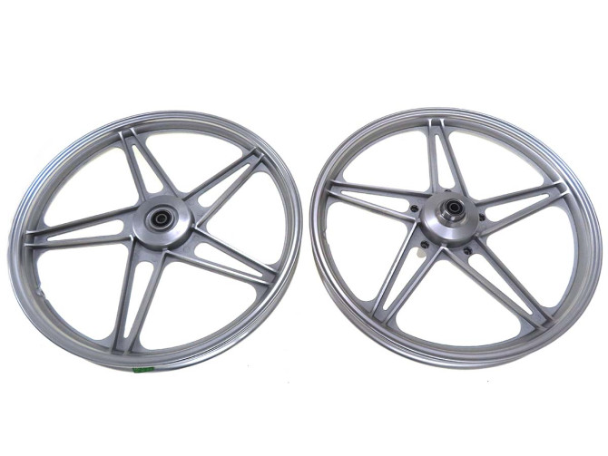 17 inch Bernardi Mozzi style 17x1.60 wheel set silver grey product