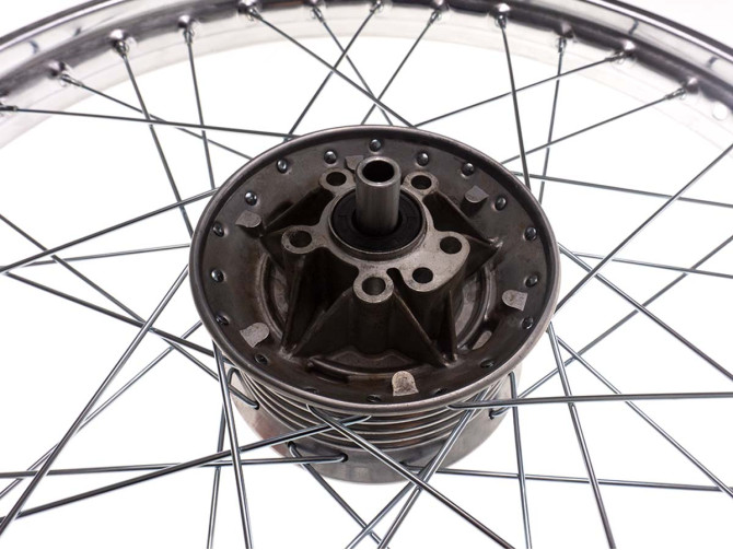 19 inch spoke wheel Puch MV / VS / MS rear wheel chrome A-quality product