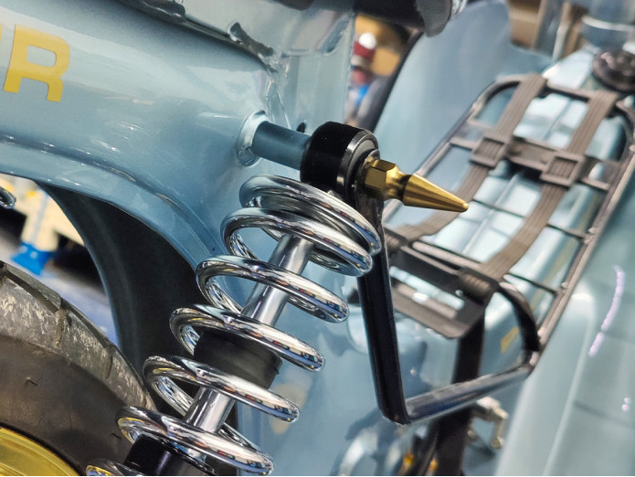 Moer M8x1.25 punt model zwart