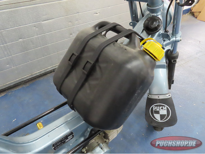 Bagagedrager spanband als origineel Puch product