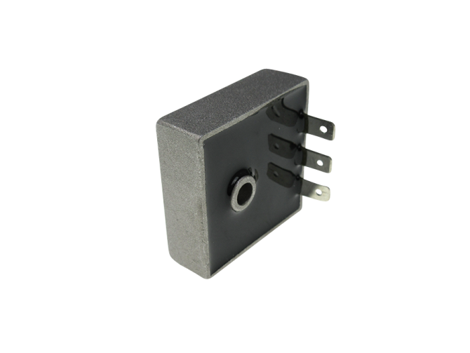 Voltage regulator 6 volt 3-pins AC product