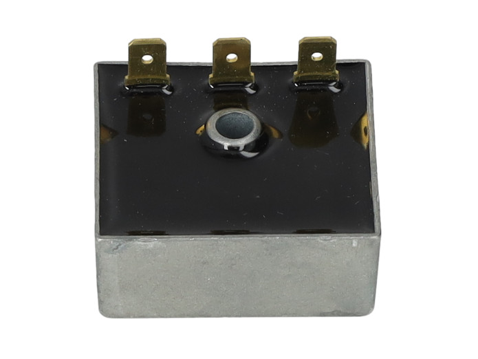 Spanningsregelaar 12 volt 3-polig AC NTS