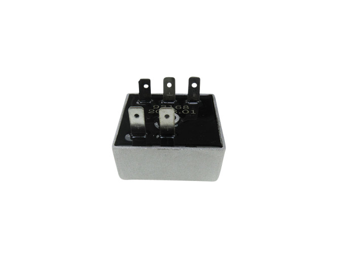 Voltage regulator 12 volt 5-pins 100W + horn universal / MVT product