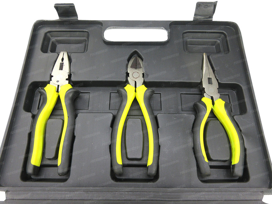 Screwdriver, pliers and bits tool set 23-pieces product