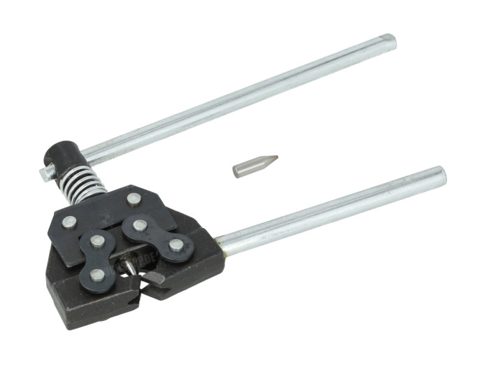 Chain tool for 415 / 420 chain