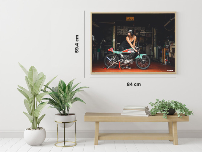 Poster "Lady mit Puch Racer" A1 (59,4x84cm) product