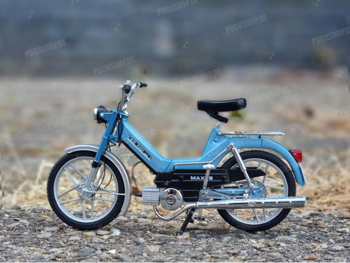 Scale model Puch Maxi S 1:10 metallic light blue 