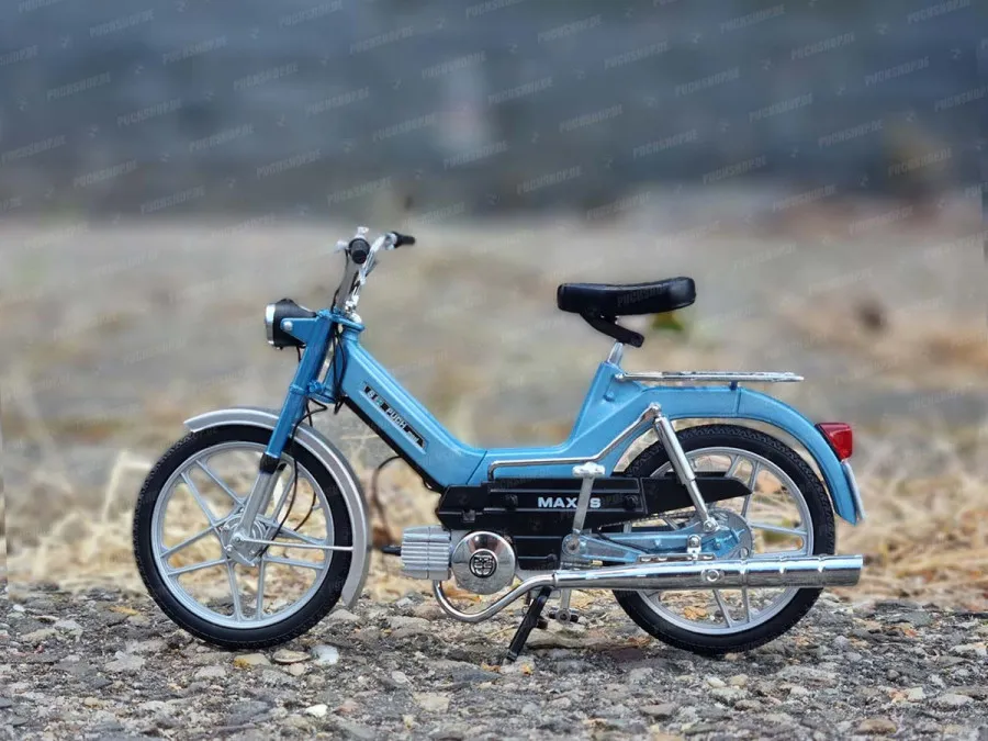 Looking for a Puch Maxi S 1:10 scale model light blue metallic?