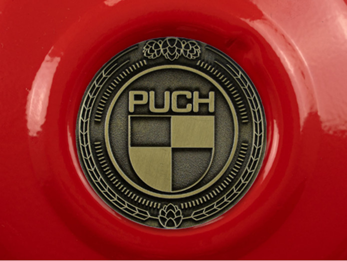 Flywheel cover Puch Maxi E50 / Z50 / ZA50 fire red with RealMetal emblem (of your choice)