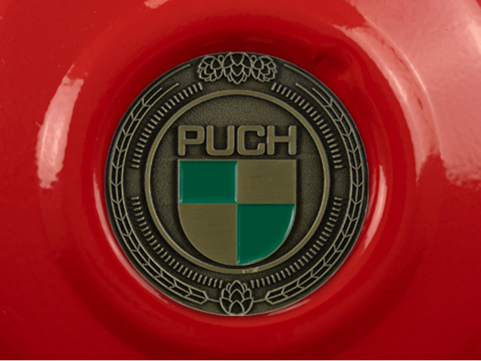 Flywheel cover Puch Maxi E50 / Z50 / ZA50 fire red with RealMetal emblem (of your choice)