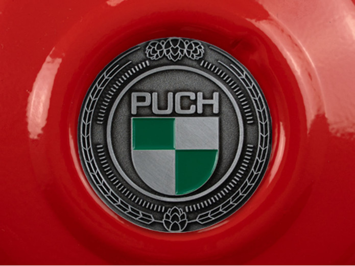 Flywheel cover Puch Maxi E50 / Z50 / ZA50 fire red with RealMetal emblem (of your choice)