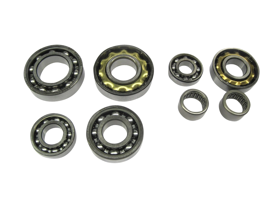 Complete bearing set for Puch ZA50 engine including gear shift bearings