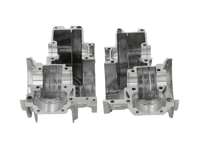 Puch Maxi E50 kickstart 4-bearing engine case as original with kickstart cover for 74cc