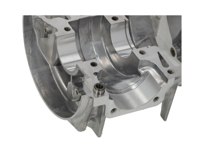 Puch Maxi E50 kickstart 4-bearing engine case as original with kickstart cover for 74cc