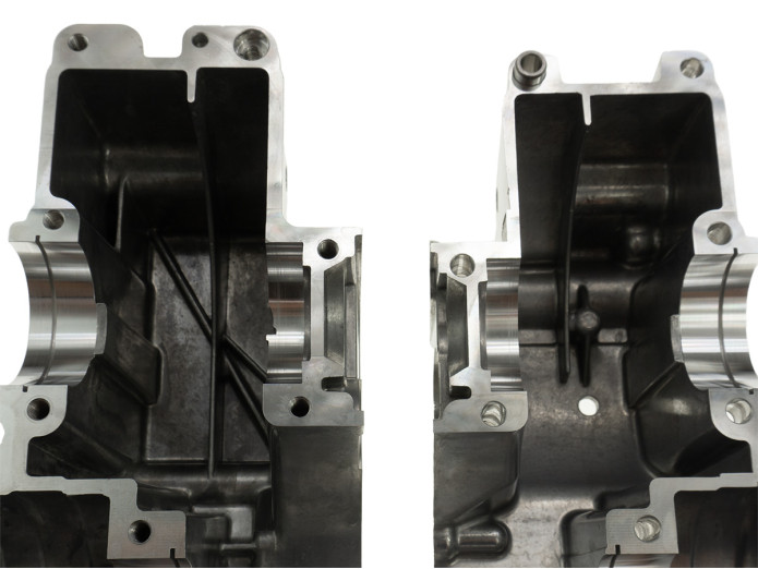 Puch Maxi E50 kickstart 4-bearing engine case as original with kickstart cover for 74cc