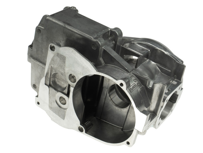 Puch Maxi E50 kickstart 4-bearing engine case as original with kickstart cover for 74cc