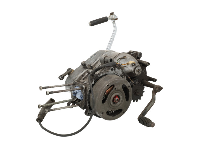 Puch M50 / Borrasca / Minicross / Condor / Monza etc. kickstart engine 4 speed with cylinder 2