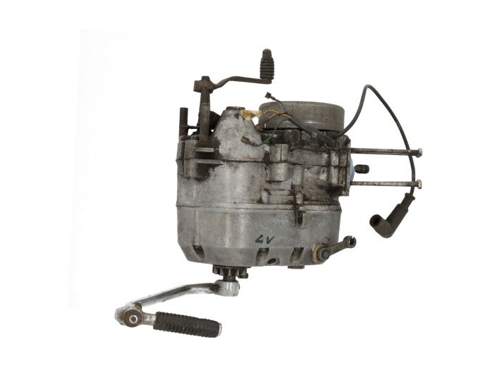 Puch M50 / Borrasca / Minicross / Condor / Monza etc. kickstart engine 4 speed with cylinder 2