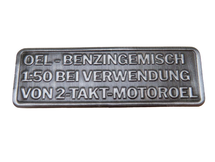 Benzingemisch Aufkleber Deutsch RealMetal Silberfarbe