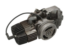 Puch E50 Anrollmotor 4 Lager mit zylinder 3 Puch E50 Anrollmotor 4 Lager mit zylinder 3