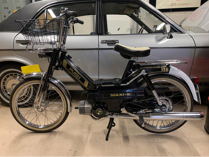 Stickerset Puch Maxi S zijkap goud / zwart