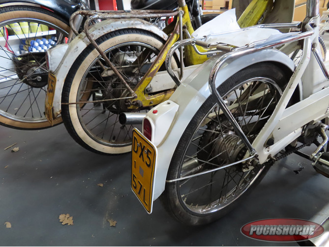 Taillight Puch univeral Spanninga replica product