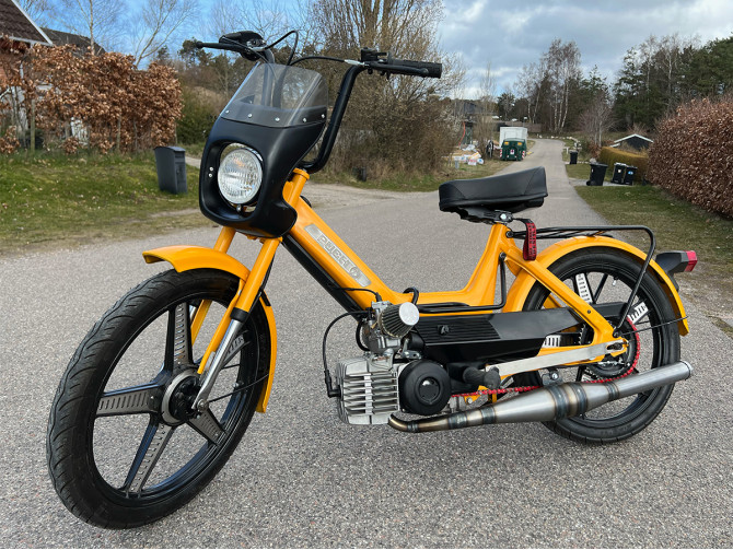 Scheinwerfer verkleidung + Scheibe Puch Magnum Ltd Universal product