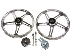 17 inch Bernardi Mozzi style 17x1.60 wheel set chrome