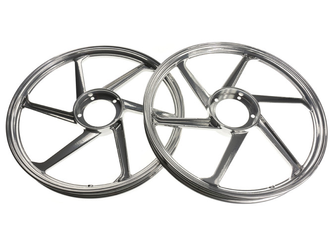 17 inch Fast Arrow Sport-1 wheel 17x1.35 Puch Maxi *Exclusive* mirror chrome (set) product