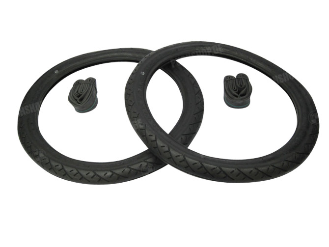 17 inch 2.25x17 Deestone D798 tire semi slick set 1