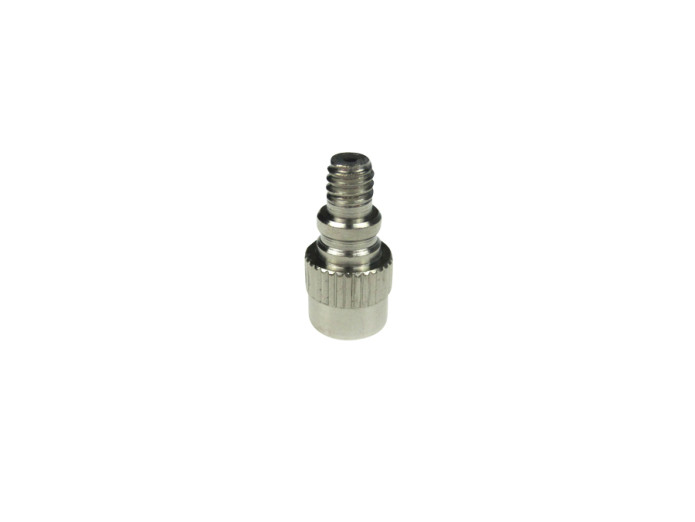 Valve nipple from car valve to bicycle tire valve