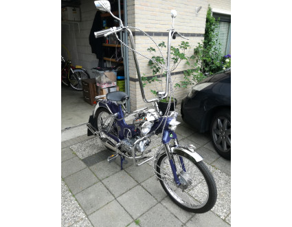 Puch MV 50 Metallic blue/purple.