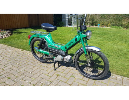 Maxi Grün