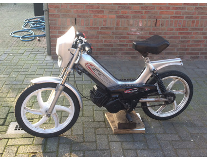 Gechiptunede racebrommert