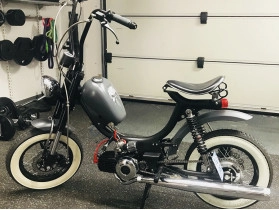 rico's Puch AX40. (City)