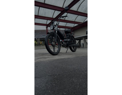 Black Puch