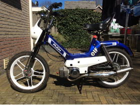 Dennis's Puch Maxi s