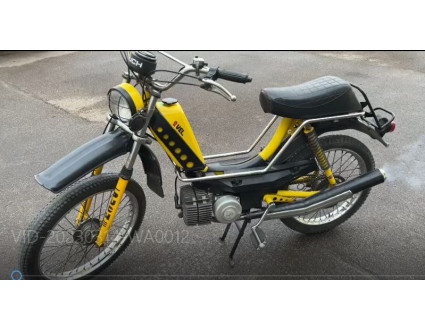 Cross Puch