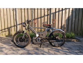 Chris's Puch Maxi