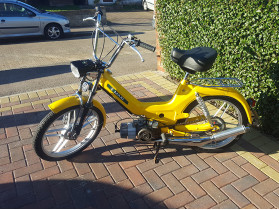 Yellow Puch Maxi S